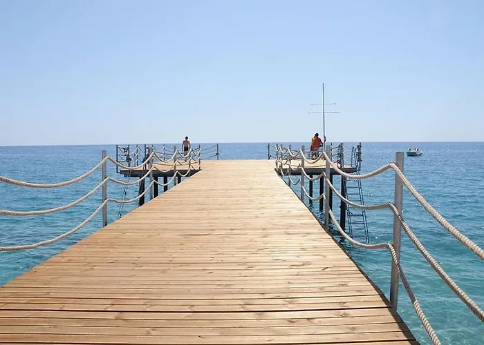 Villa Townhouse With Bath And Fireplace
